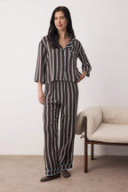 Trendyolmilla Bordo Biyeli Viskon Dokuma Pijama Takımı THMAW21PT0292