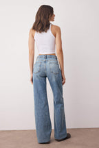 Trendyolmilla Koyu Mavi Yüksek Bel Comfort Paçası Kesikli Wide Leg Palazzo Jeans TWOAW26JE00081