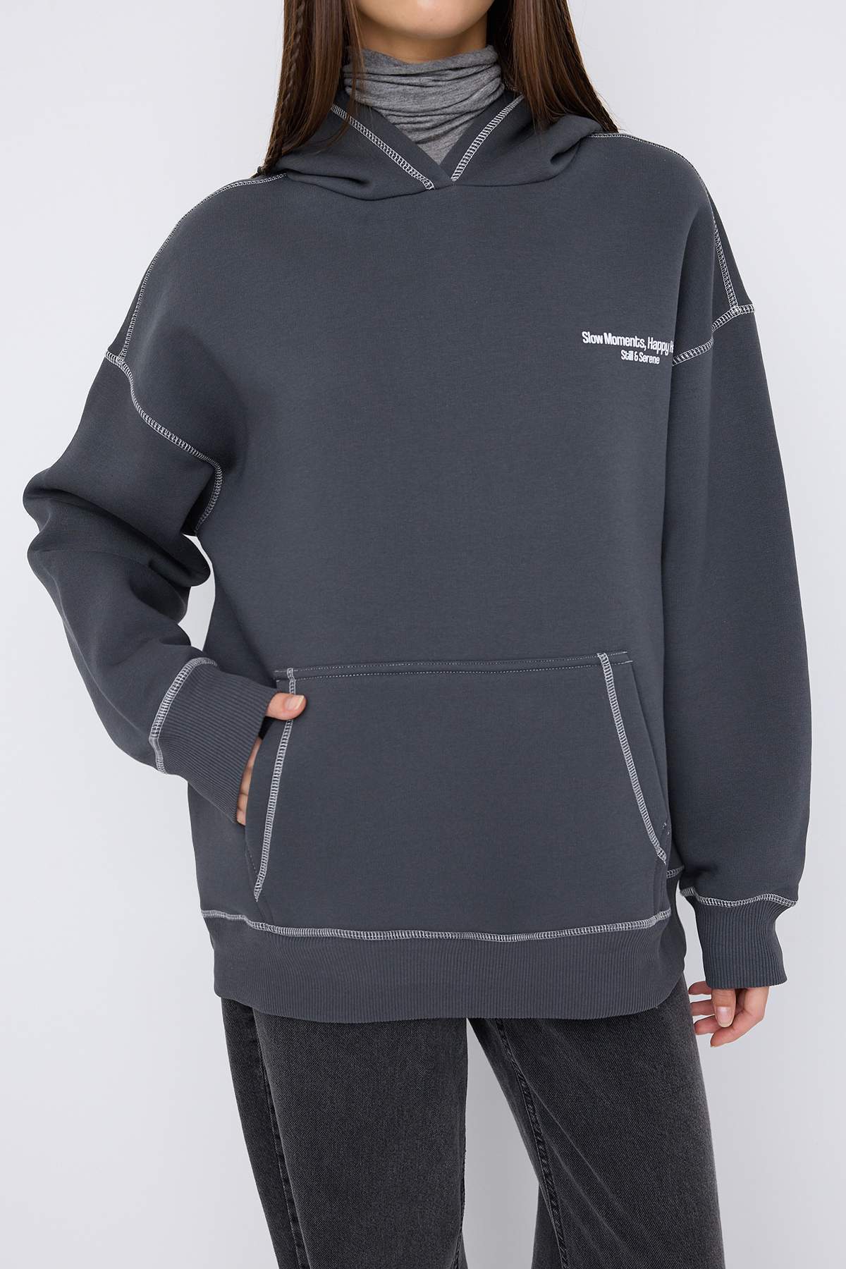 Teen Antrasit Baskılı Yıkamalı Overszie/Geniş Kalıp Kapüşonlu Örme Sweatshirt TWOAW26SW00173