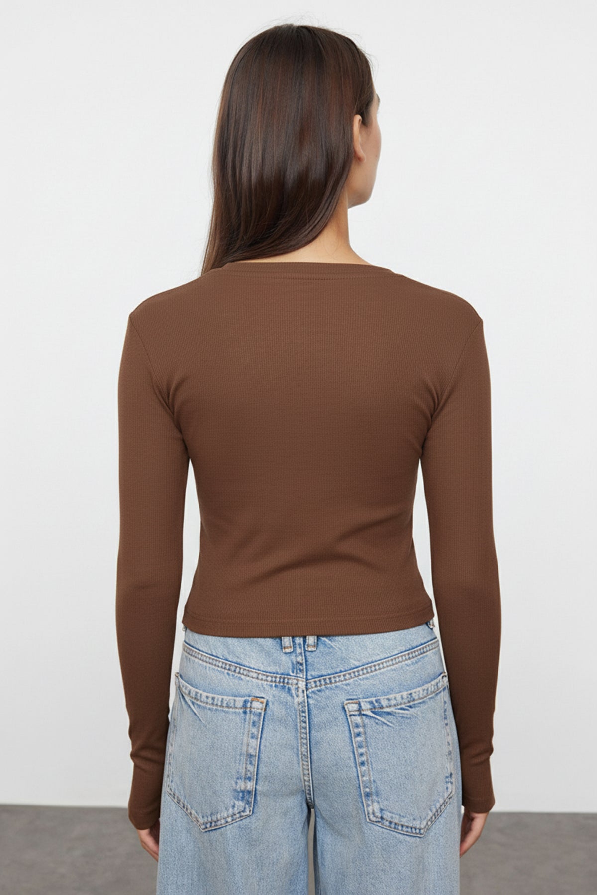 Trendyolmilla Açık Pembe Premium Viskon Bisiklet Yaka Crop Esnek Örme Bluz TWOAW24BZ00116