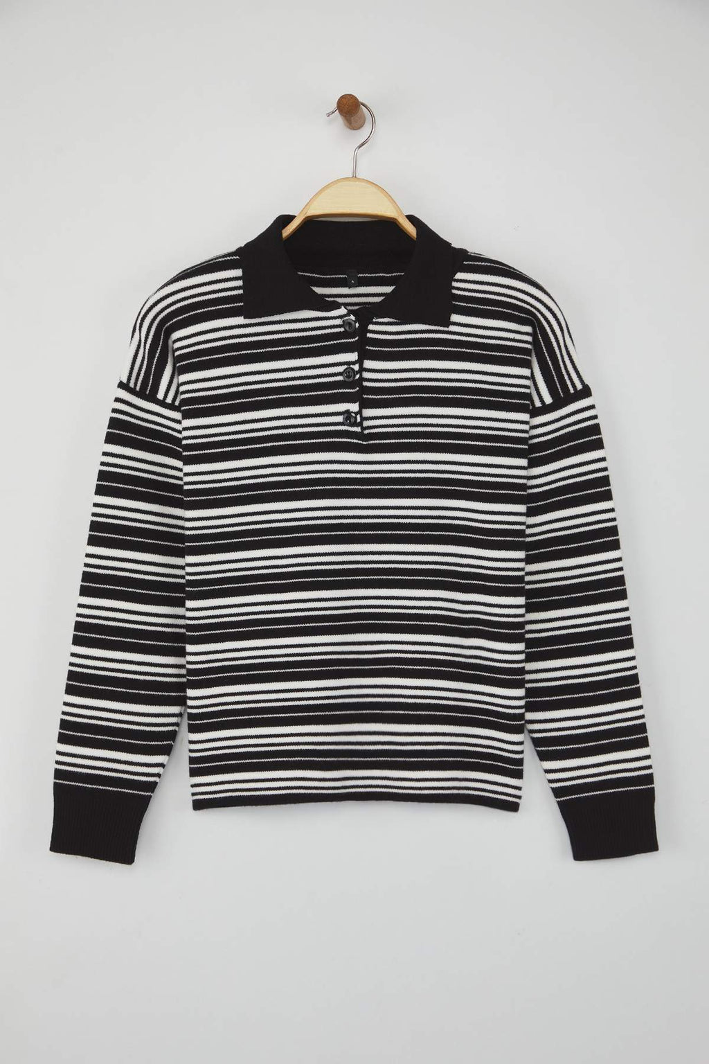 Wardrobe Essentials Siyah Premium/Özel İplik Polo Yaka Triko Kazak | TWOAW26KZ00060