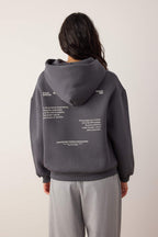 Trendyolmilla Taş Kalın İçi Polarlı Kapüşonlu Slogan Baskılı Boxy Fit Örme Sweatshirt TWOAW26SW00217