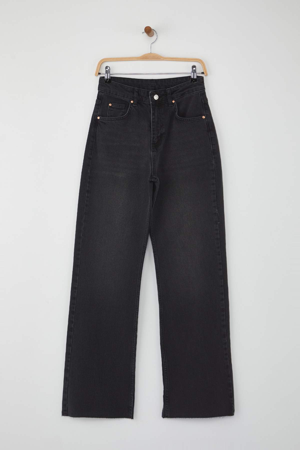 Trendyolmilla Siyah Yüksek Bel Paçası Kesikli Wide Leg/Geniş Paça Palazzo Comfort/Esnek Smoke Jeans TWOAW26JE00081
