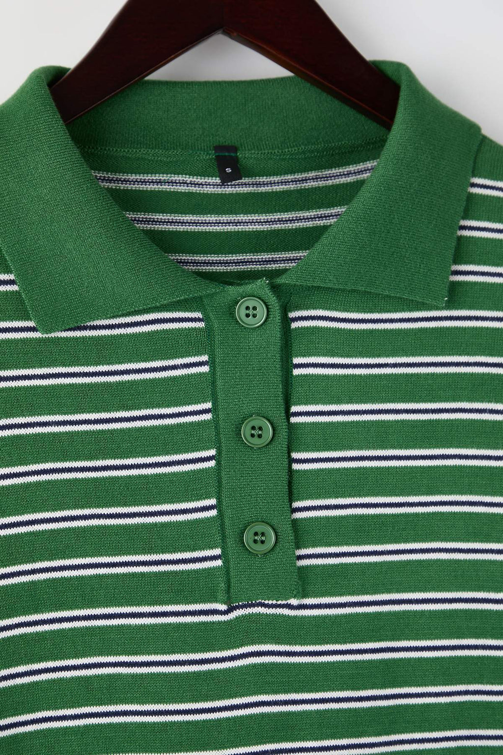Trendyolmilla Wardrobe Essentials Yeşil Premium İplik/Özel İplikli Geniş Kalıp Çizgili Triko Kazak TWOAW26KZ00195