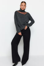 Antrasit Yumuşak Dokulu Tül Detaylı Triko Kazak TWOAW20KZ1037