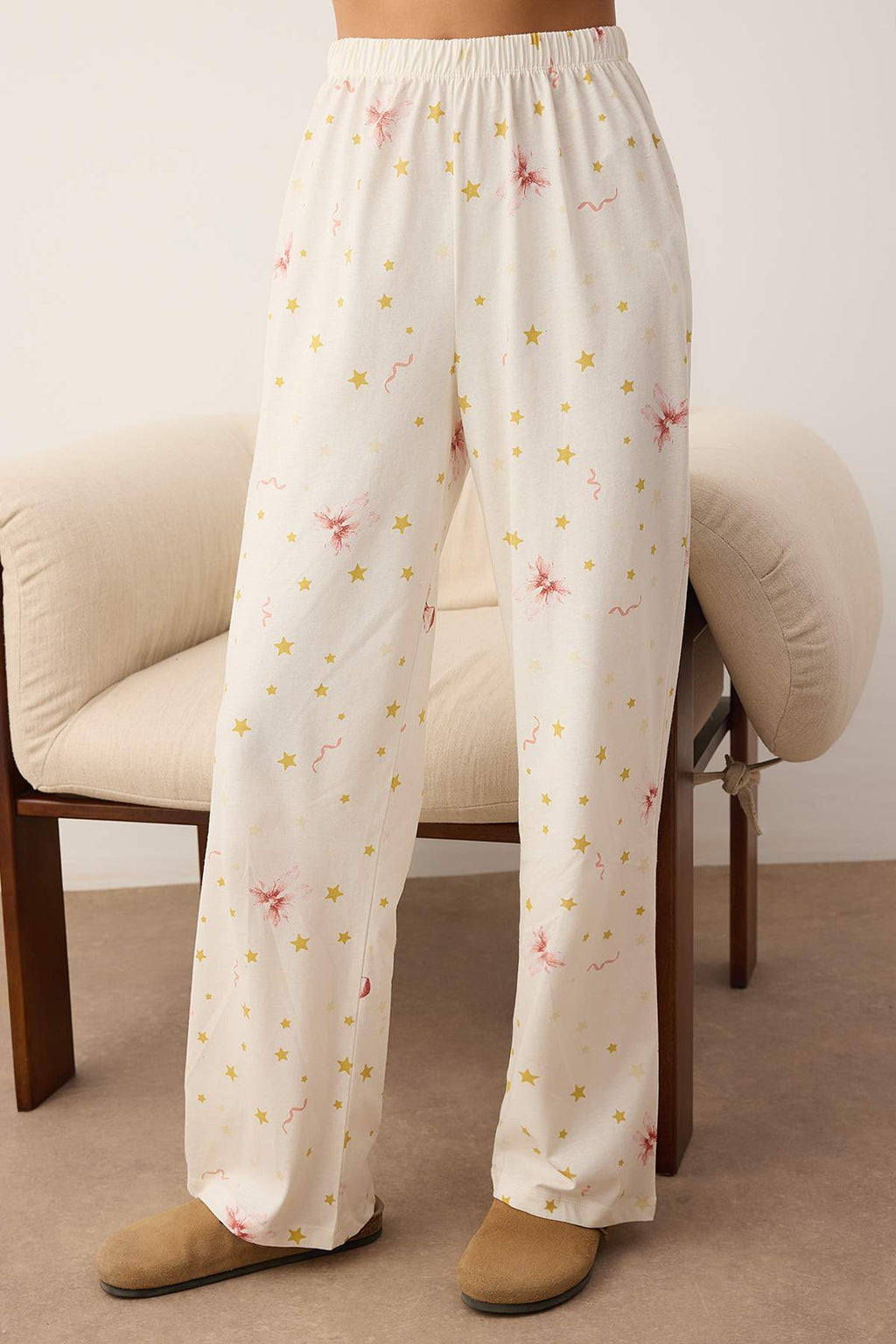 Ekru %100 Pamuklu Kurdele ve Yıldız Baskılı Örme Pijama Takımı THMAW26PT00116