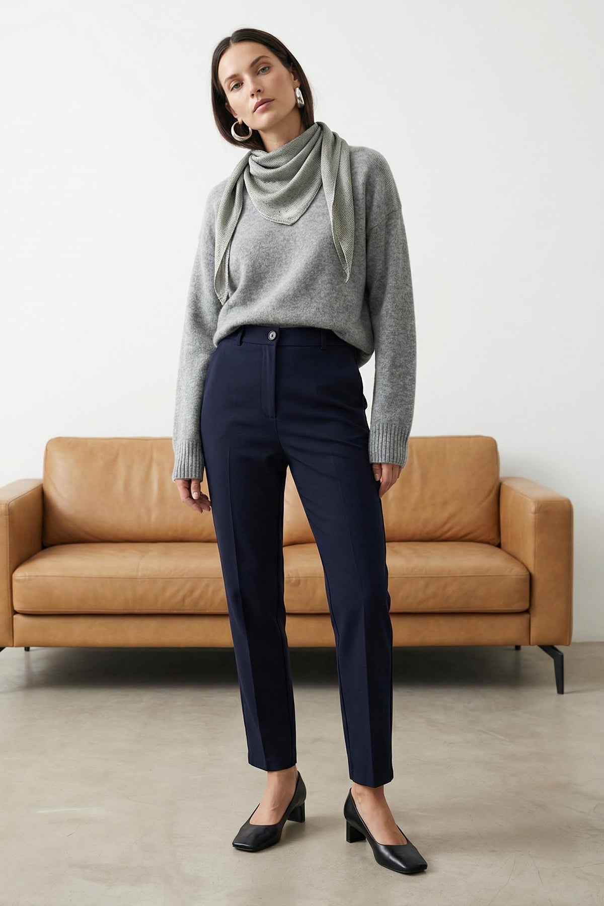 Trendyolmilla Lacivert Basic Cigarette Dar Paça Dokuma Kumaş Pantolon TWOSS19ST0038 Secondary image