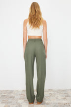 Trendyolmilla Limited Edition Vizon Straight/Düz Kesim Pilili Dokuma Kumaş Pantolon TWOAW23PL00401