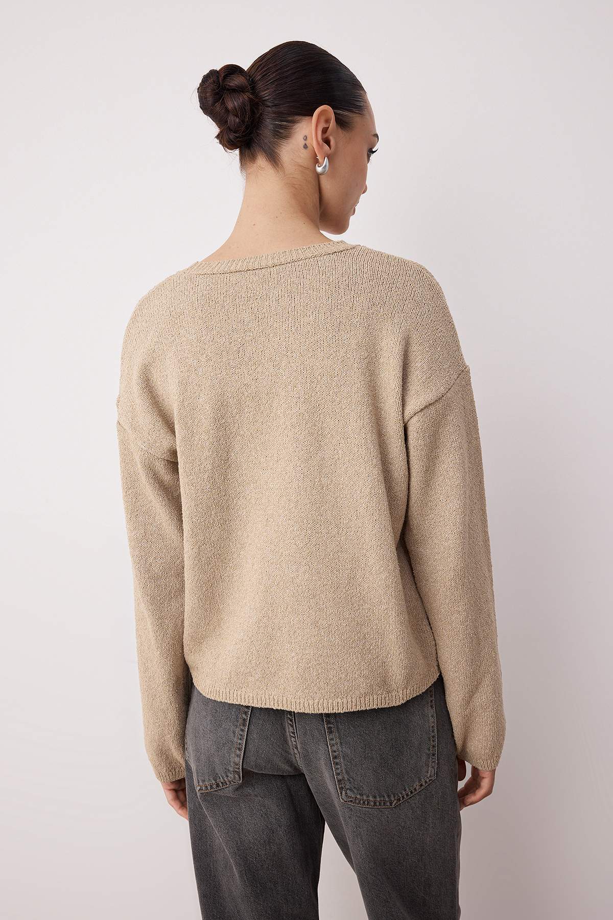 Trendyolmilla More Sustainable Taş Pamuklu Geniş Kalıp Basic Triko Kazak TWOAW26KZ00107