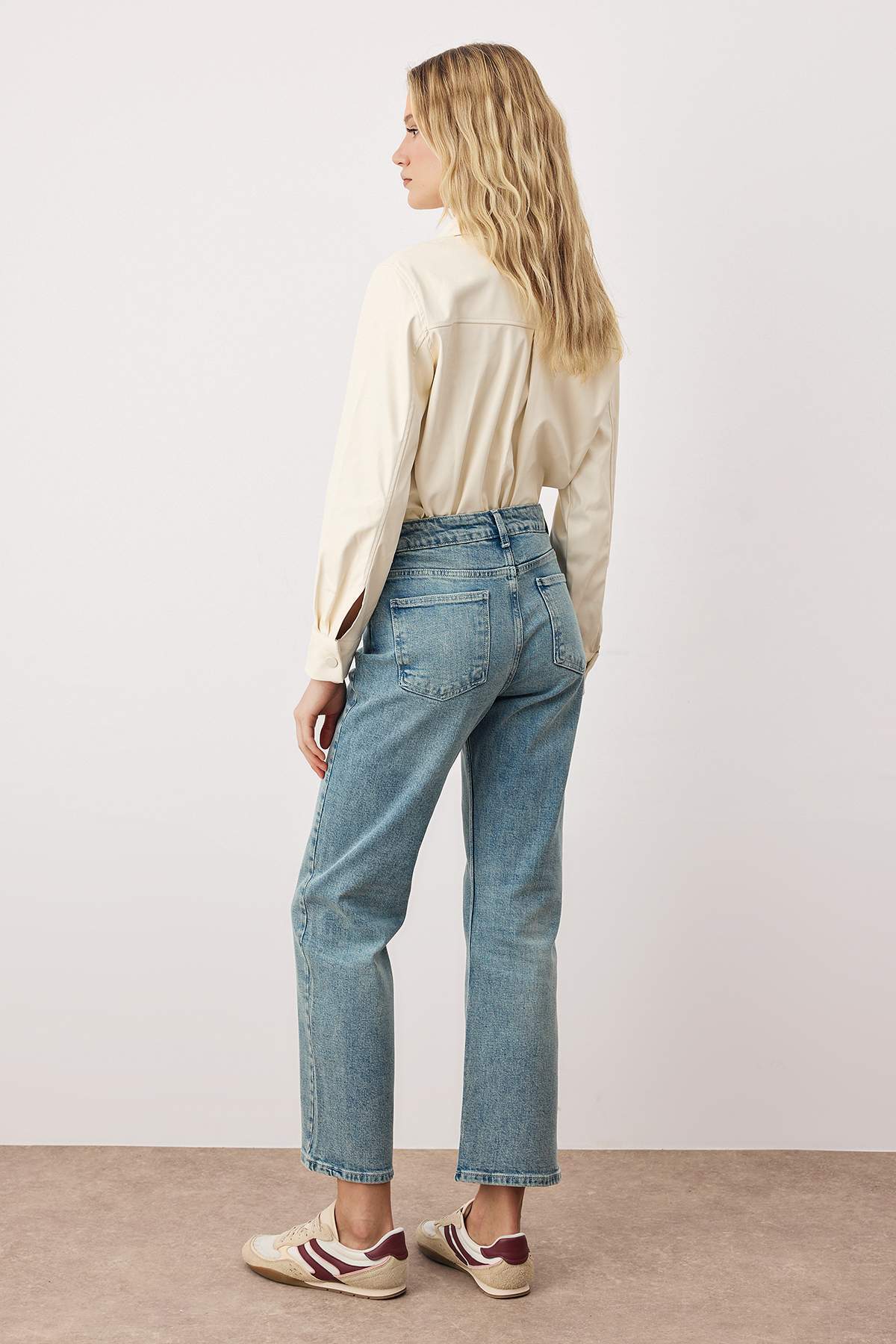 Trendyolmilla Mavi More Sustainable Esnek Comfort Straight Jeans TWOAW26JE00090