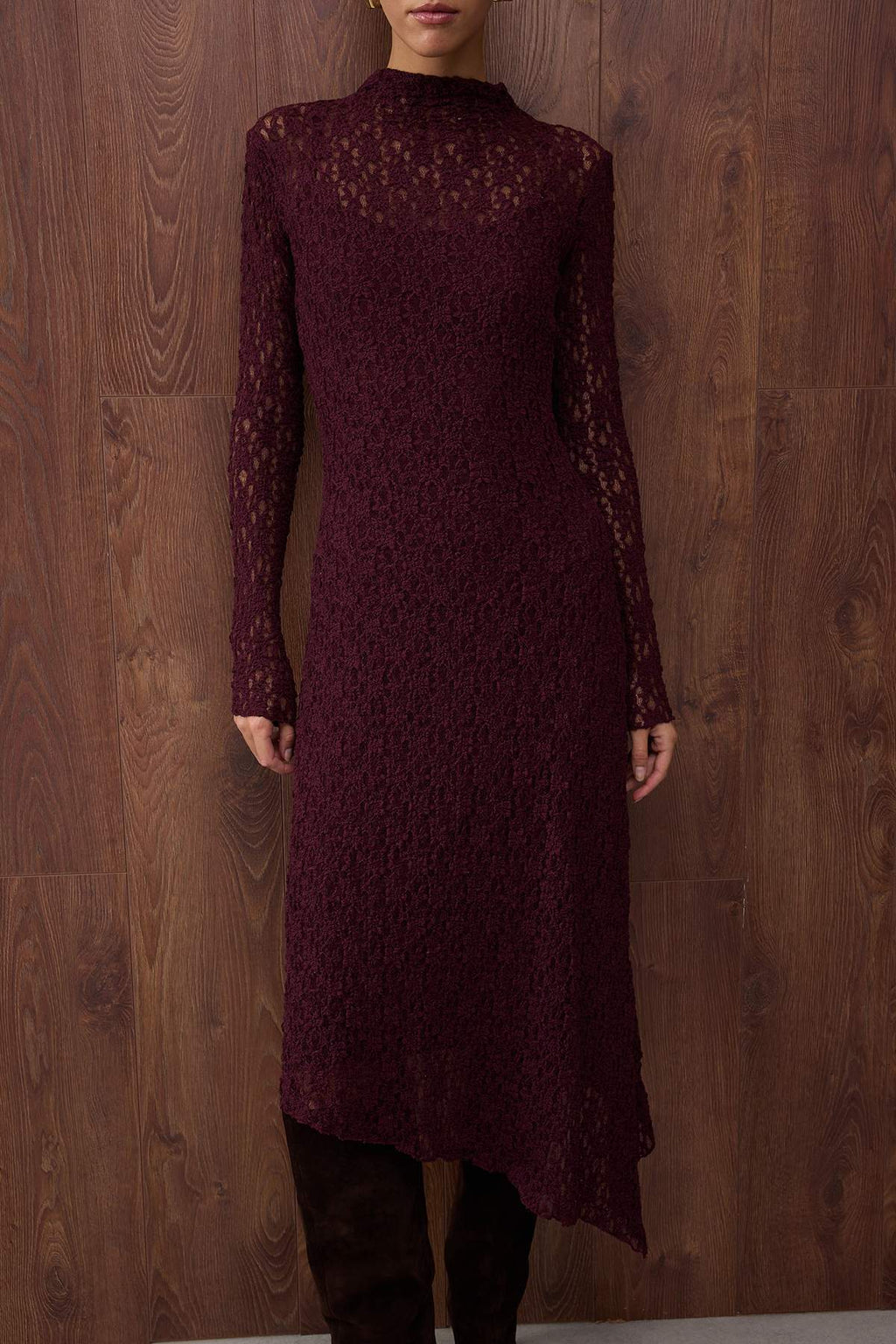 Trendyolmilla Özel Koleksiyon Mürdüm Düz Asimetrik Bodycon/Vücuda Oturan Maxi Örme Dantel Elbise TWOAW26EL00057