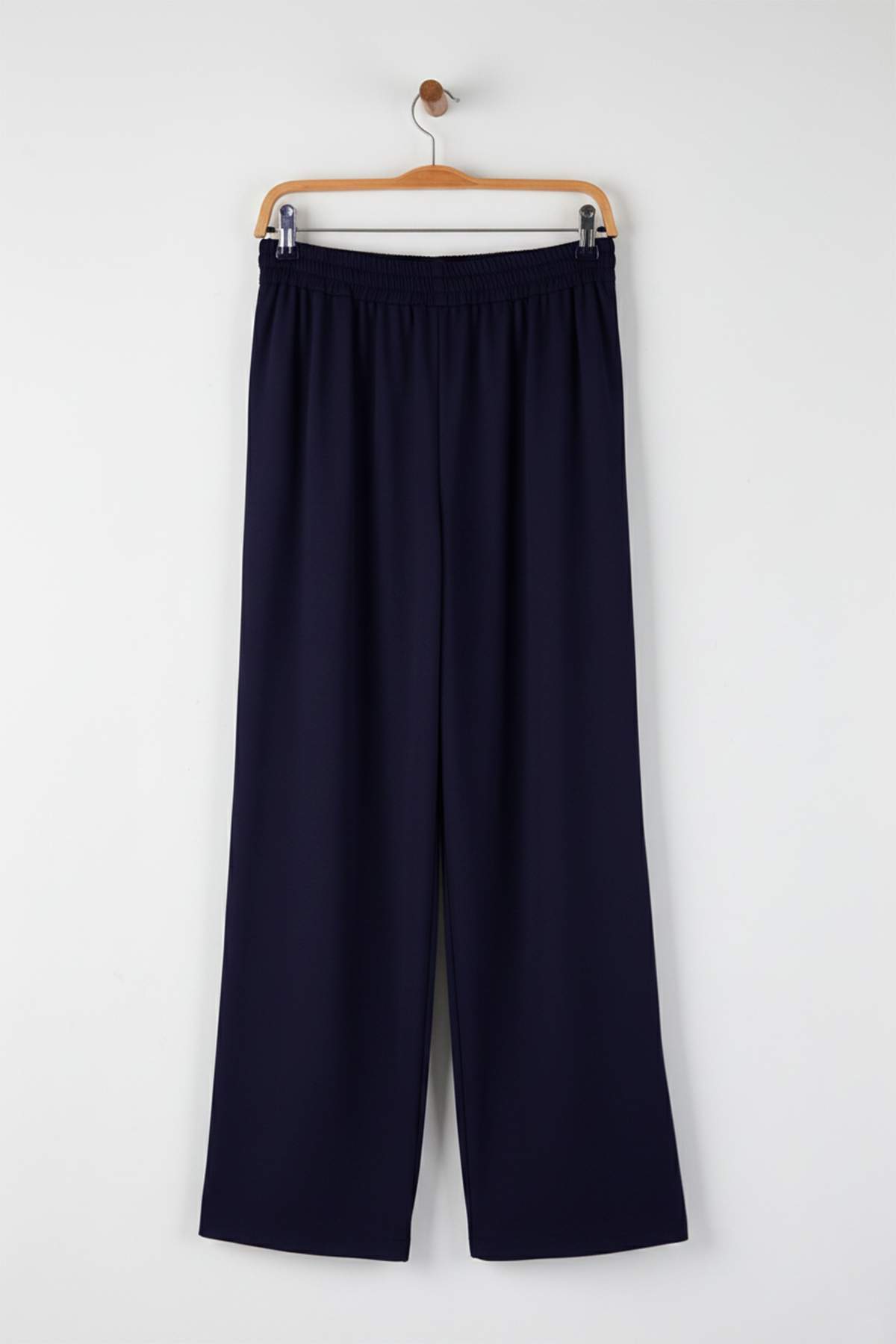 Trendyolmilla Taş Wide Leg Yumuşak Kumaşlı Pilili Esnek Örme Pantolon TWOAW26PL00138