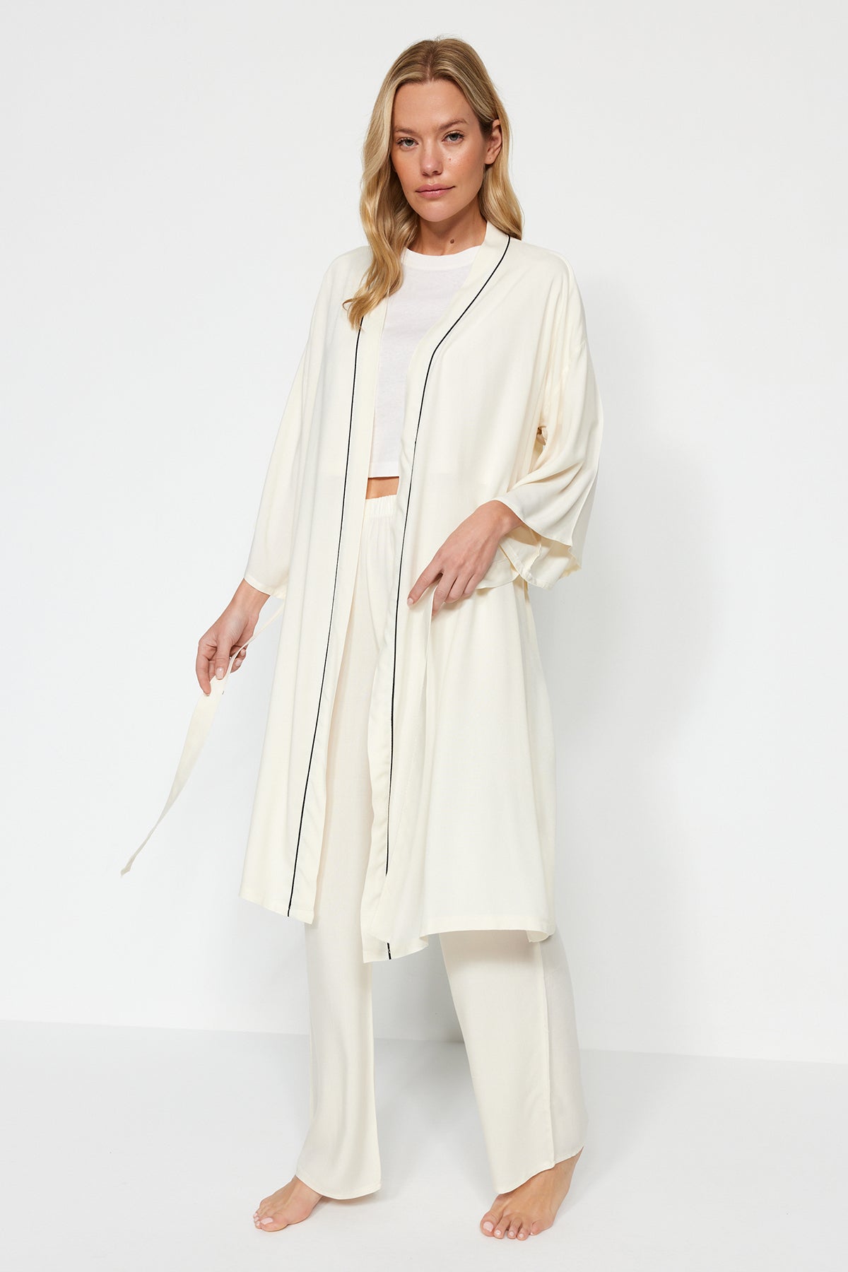 Bej 2'li Viskon Biyeli Dokuma Sabahlık-Pijama Altı THMAW24PT00074