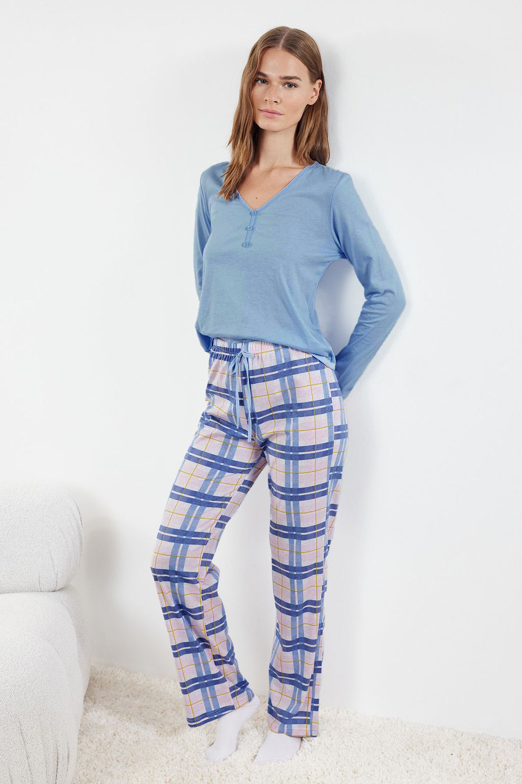 Mavi %100 Pamuklu Ekoseli Bağlama ve Düğme Detaylı Örme Pijama Takımı THMAW25PT00004