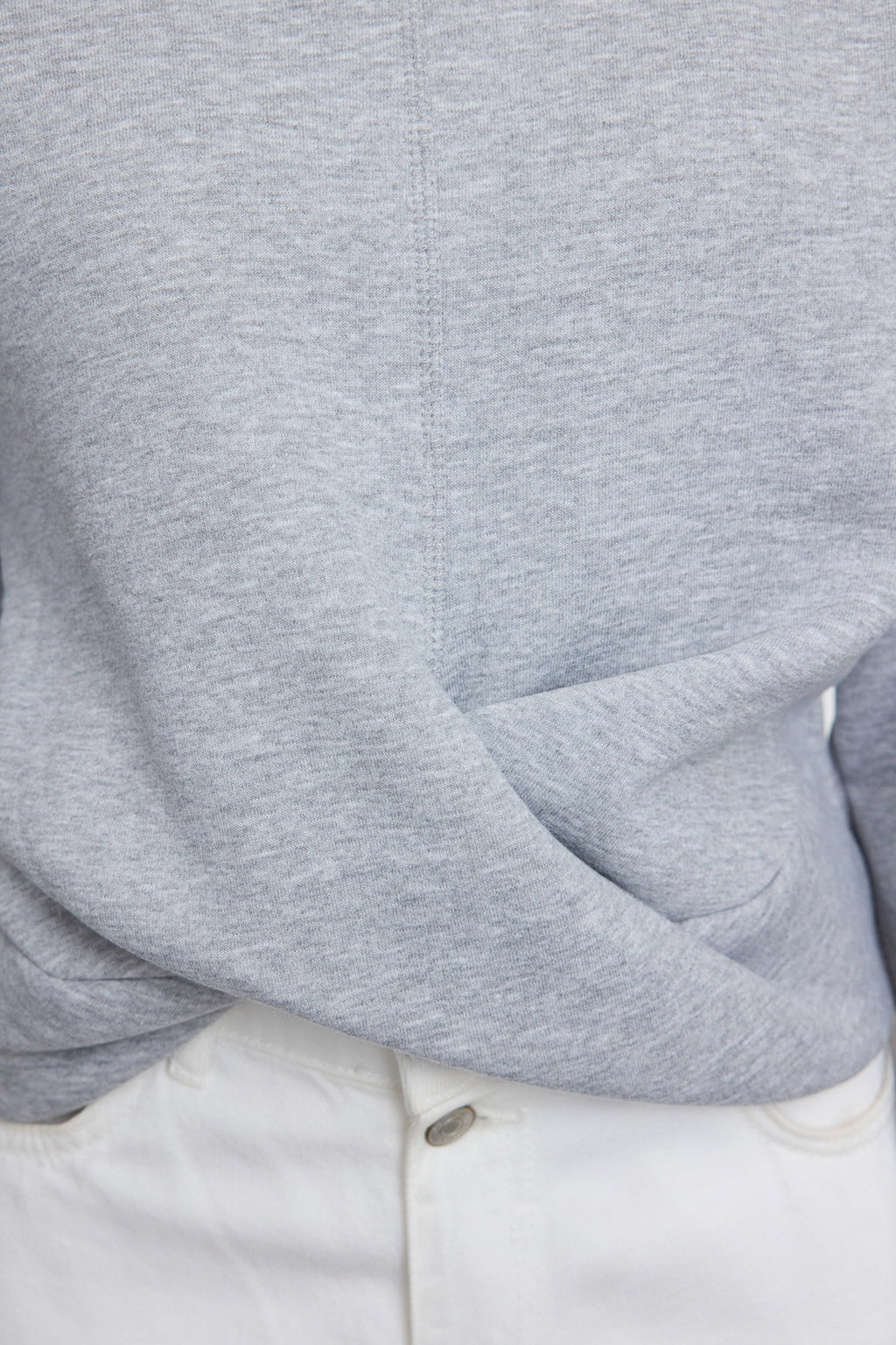 Gri Melanj Burgu Detaylı Crop Kalın İçi Polarlı Bisiklet Yaka Örme Sweatshirt TWOAW25SW00081