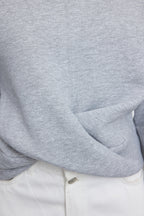 Gri Melanj Burgu Detaylı Crop Kalın İçi Polarlı Bisiklet Yaka Örme Sweatshirt TWOAW25SW00081