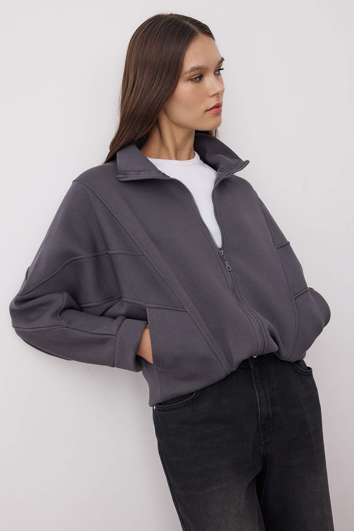 Gri Melanj Bordo Renk Bloklu Fermuarlı Dik Yaka Oversize Bomber Örme Sweatshirt TWOAW26SW00037