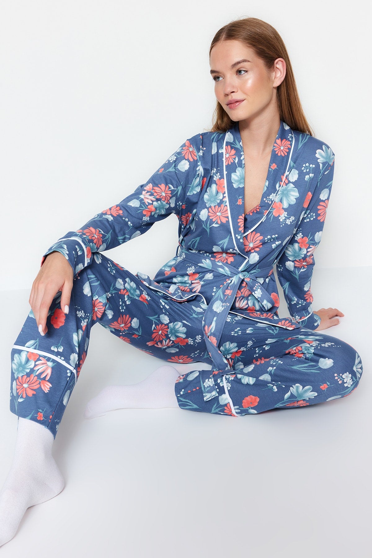 Mavi %100 Pamuklu Çiçek Desenli Kruvaze Gömlek-Pantolon Örme Pijama Takımı THMAW21PT0584 Secondary image