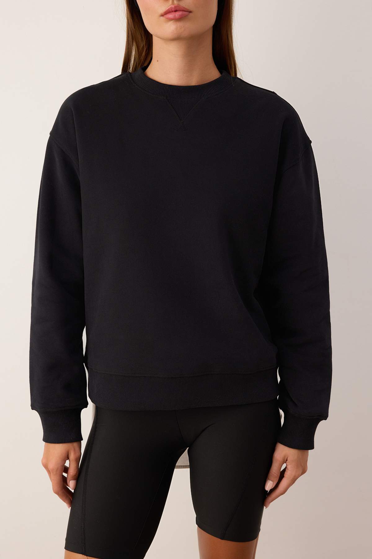 Trendyolmilla Ekru Premium Oversize/Geniş Kalıp Kalın İçi Polarlı Örme Sweatshirt TWOAW26SW00203