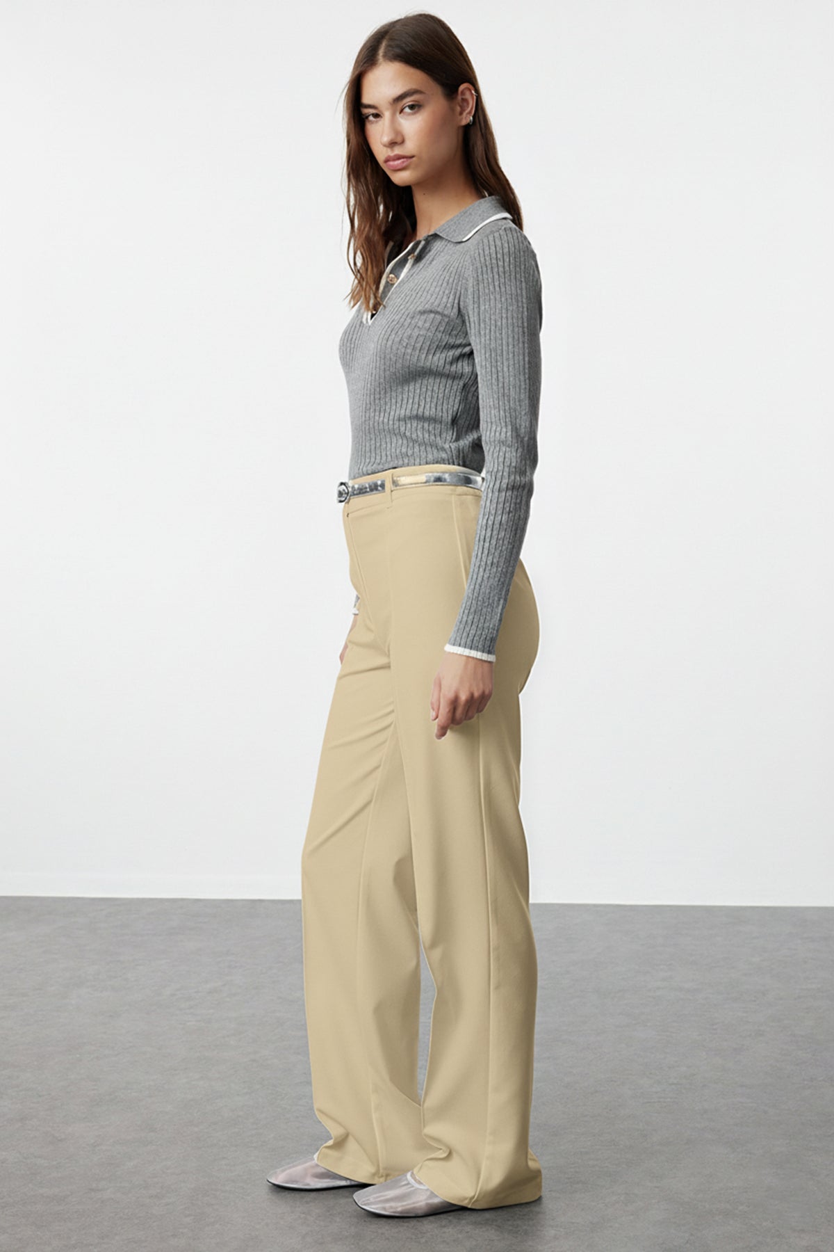 Trendyolmilla Vizon Straight/Düz Kesim Yüksek Bel Nervür Dikişli Dokuma Pantolon TWOSS21PL0093