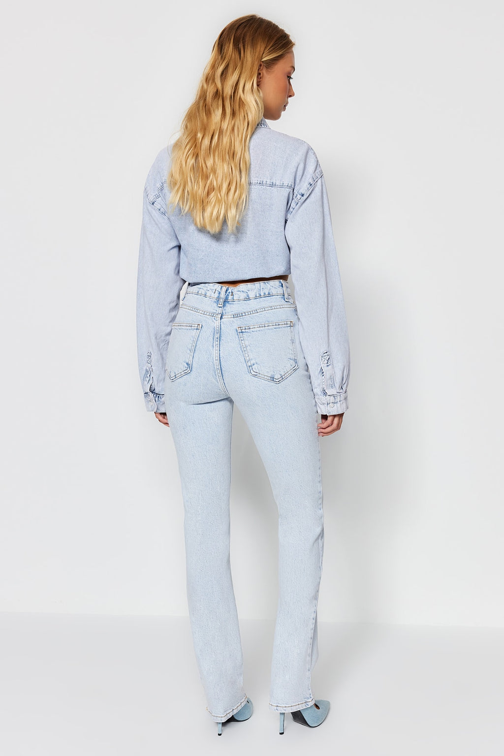 Trendyolmilla Antrasit Yüksek Bel Comfort/Esnek Bootcut Jeans TWOAW23JE00657