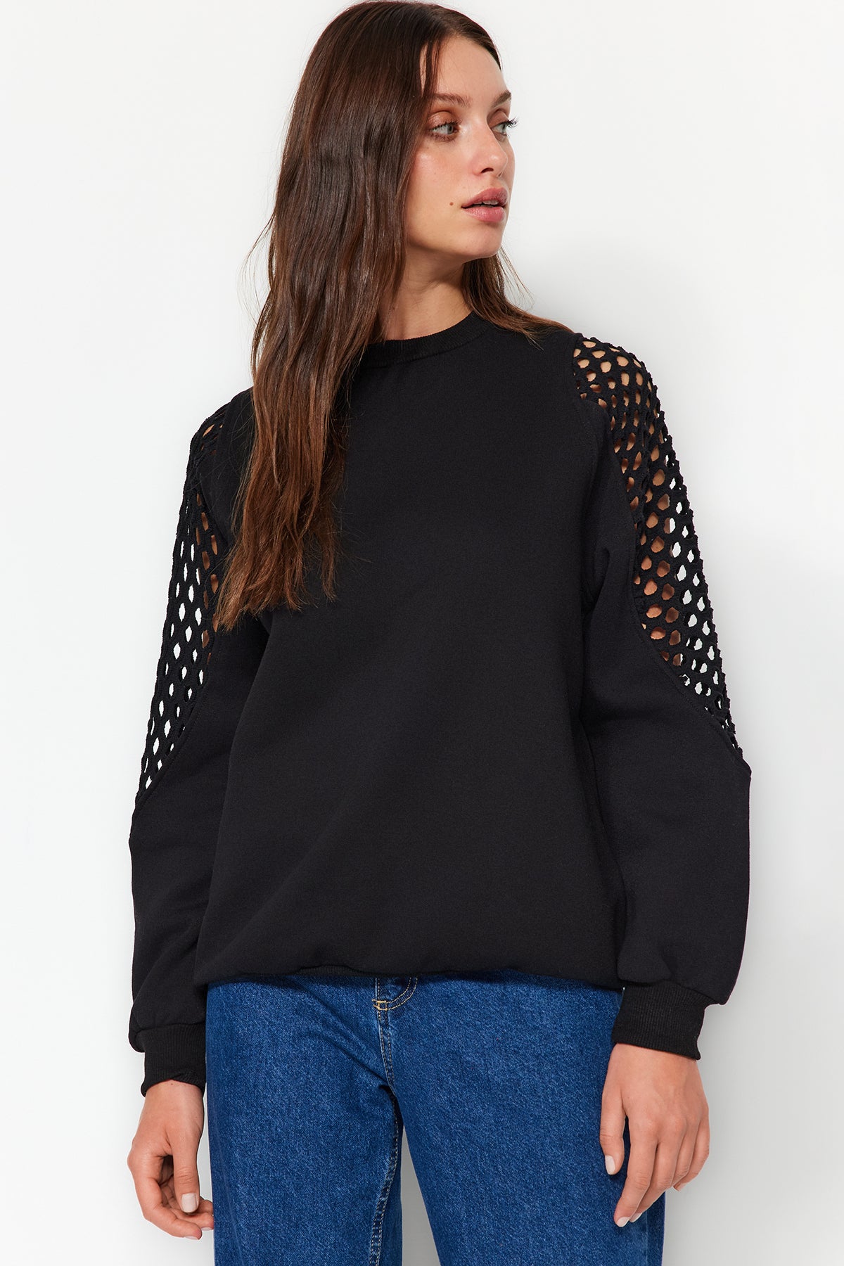 Siyah File Detaylı Kalın İçi Polarlı Regular/Normal Kalıp Örme Sweatshirt TWOAW24SW00134