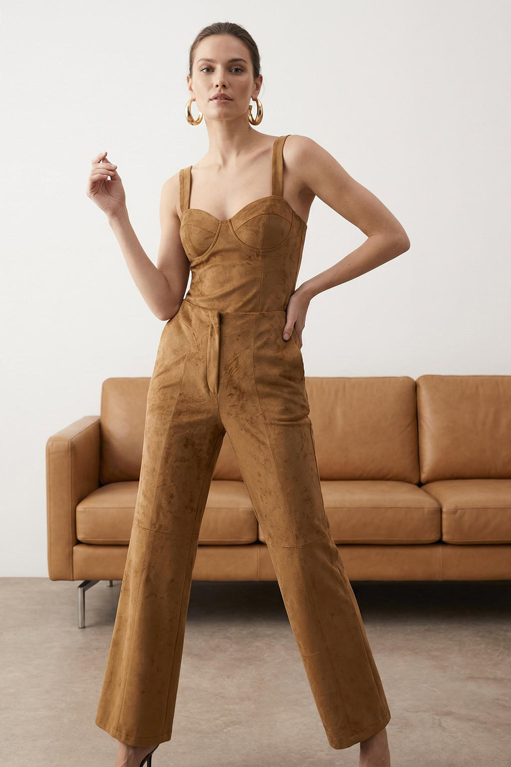 EXCLUSIVE Özel Koleksiyon Kahverengi Flare Bootcut Suni Süet Pantolon TWOAW26PL00117