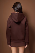 Trendyolmilla Wardrobe Essentials – Koyu Kahverengi Oversize Kapüşonlu Örme Sweatshirt |TWOAW26SW00018