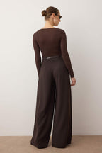 Trendyolmilla Siyah Kemerli Pilili Wide Leg/Extra Geniş Paça Dokuma Palazzo Pantolon TWOAW25PL00032