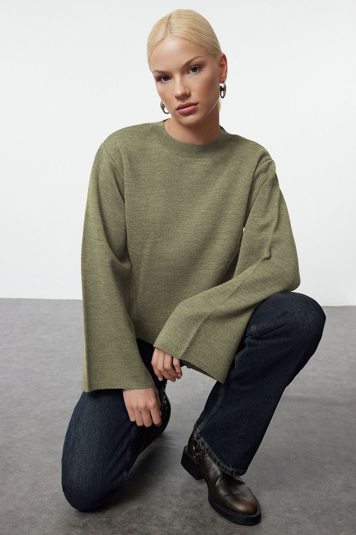 Trendyolmilla More Sustainable Taş Basic Triko Kazak TWOAW25KZ00313