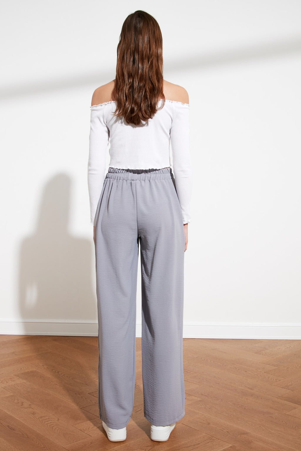 Gri Beli Lastikli Wide Leg/Geniş Paça Dokuma Pantolon TWOSS21PL0248