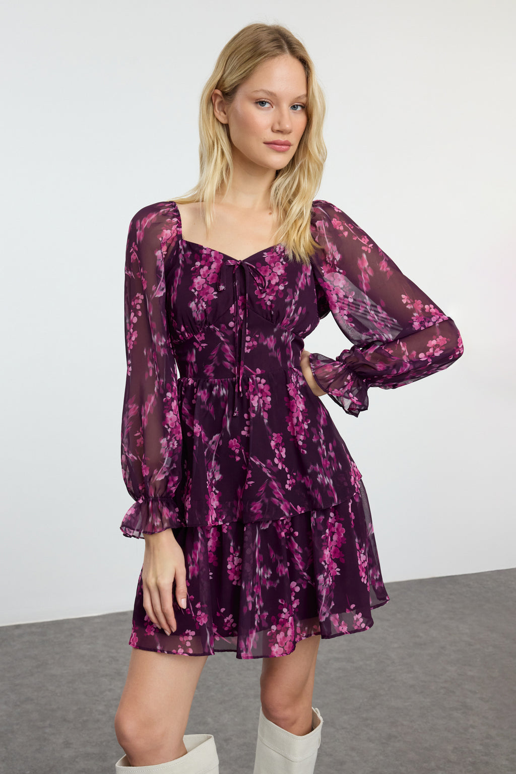 Trendyolmilla Mürdüm Çiçekli Fırfırlı Boho Mini Dokuma Elbise TWOAW23EL01455