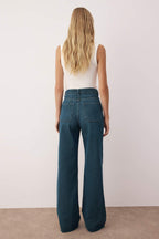 Trendyolmilla Koyu Mavi Paça Kesikli Ekstra Yüksek Bel Geniş Paça Wide Leg Jeans TWOAW26JE00080