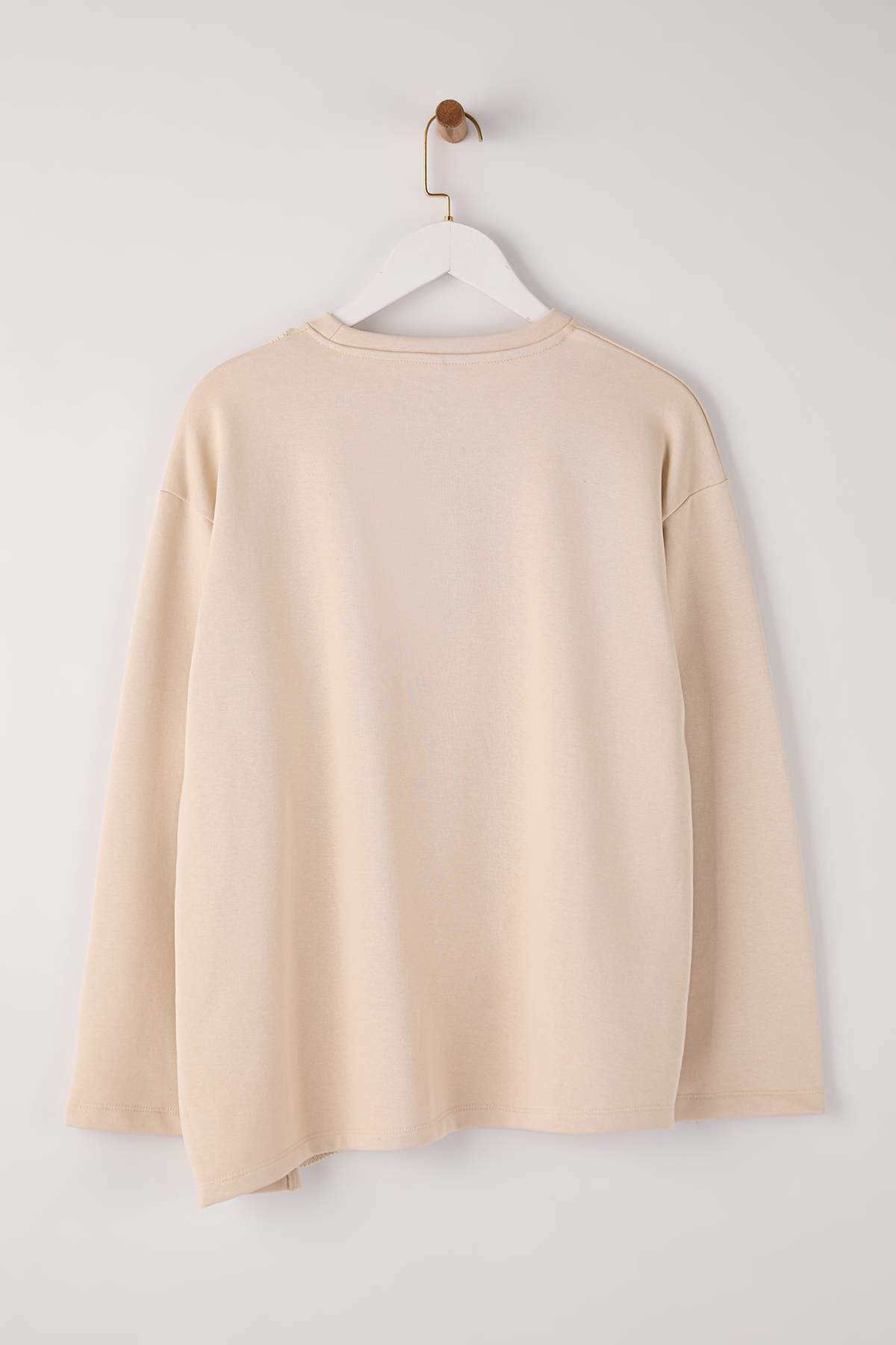 Taş Triko Detaylı Bisiklet Yaka Relaxed Örme Sweatshirt TWOAW26SW00076