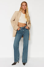 Trendyolmilla Mavi Soluk Efekt Vintage Yüksek Bel Wide Leg Geniş Paça %100 Pamuk Non-Stretch Jeans TWOAW24JE00089