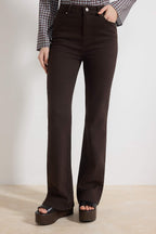 Trendyolmilla Mavi Yüksek Bel Comfort/Esnek Flare İspanyol Paça Jeans TWOSS25JE00101