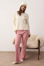 Ekru-Pembe Kalp Nakışlı Baby Overloklu Fitilli Kışlık Örme Pijama Takımı THMAW26PT00132