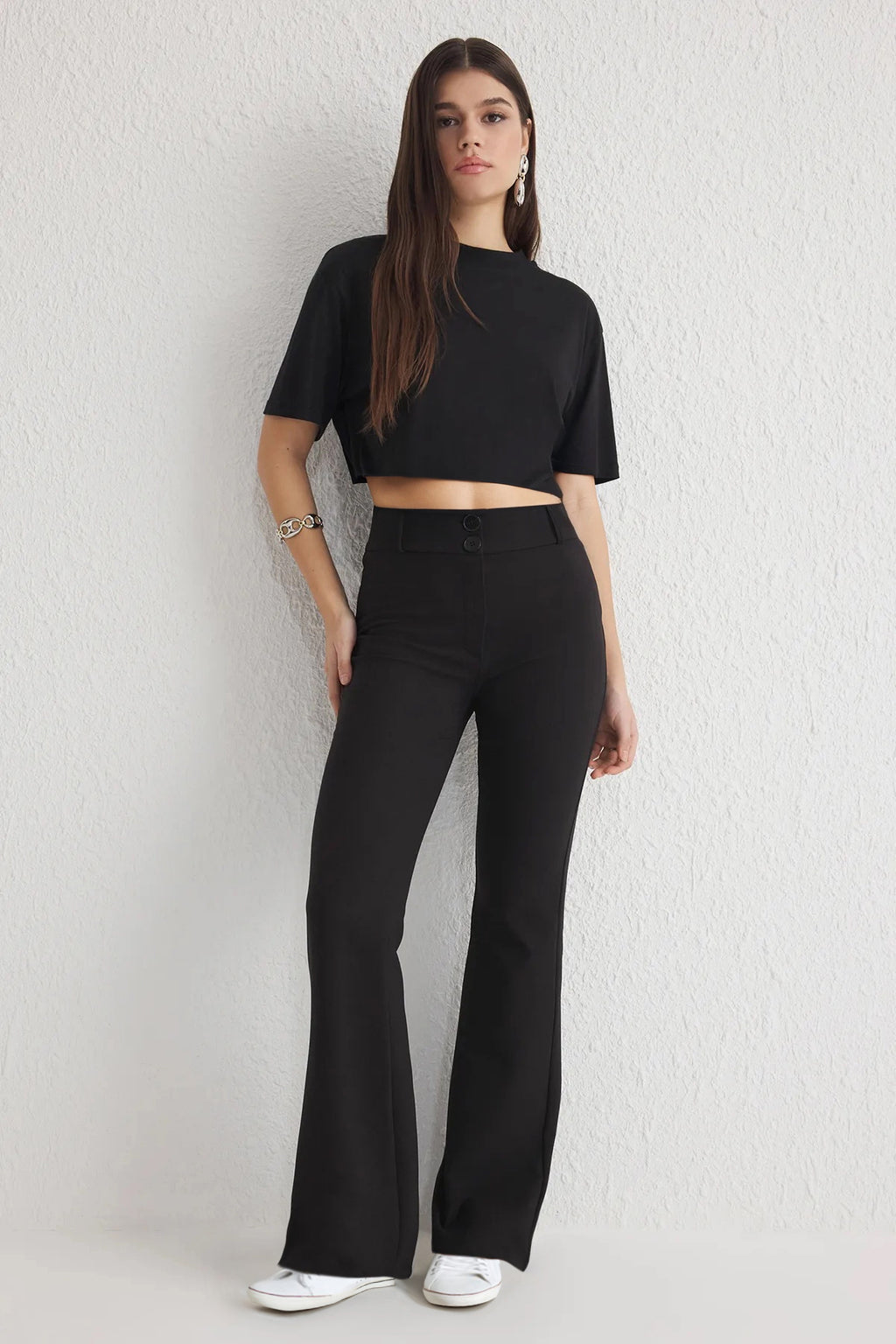 Trendyolmilla Vizon İspanyol Paça Normal Bel Dokuma Pantolon TWOSS25PL00065