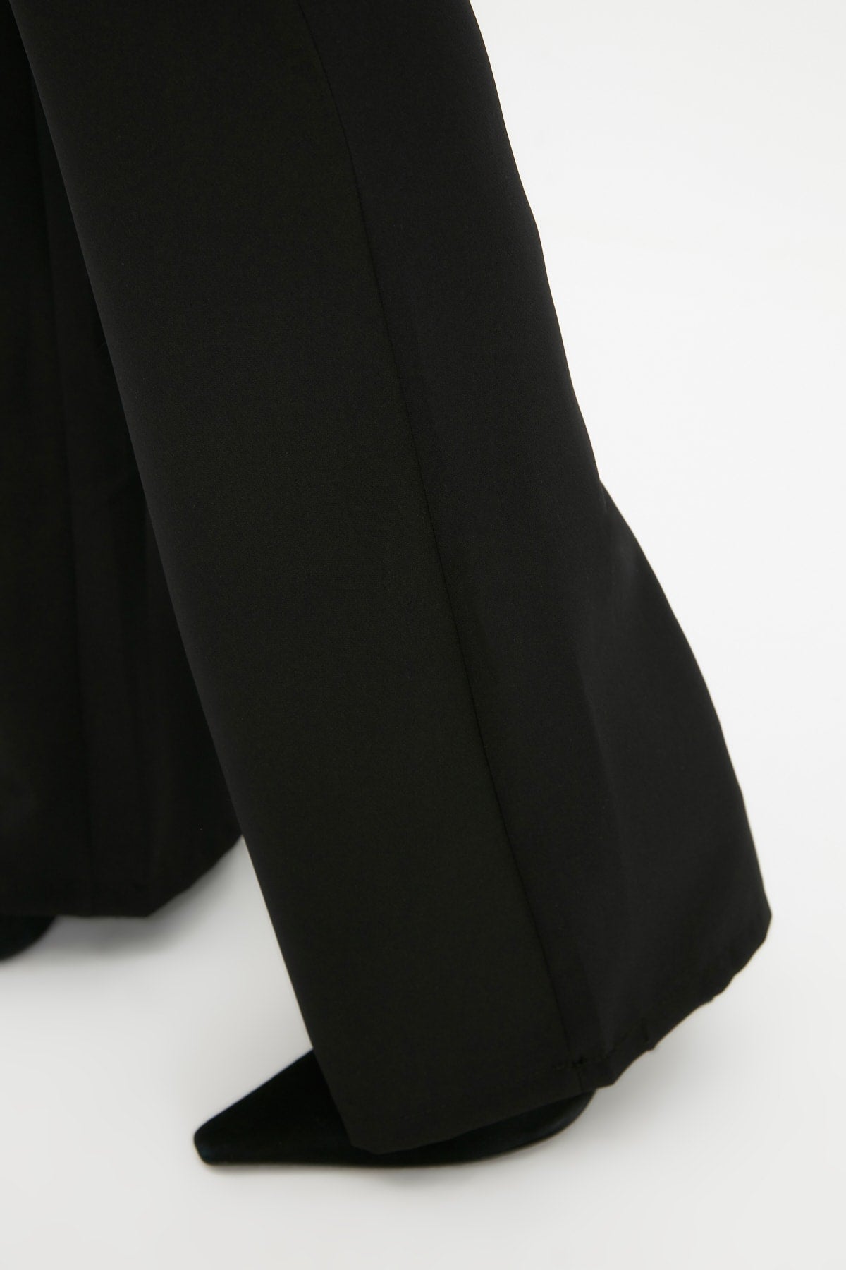 Siyah Flare İspanyol Paça Yüksek Bel Bootcut Dokuma Kumaş Pantolon TWOAW20PL0094