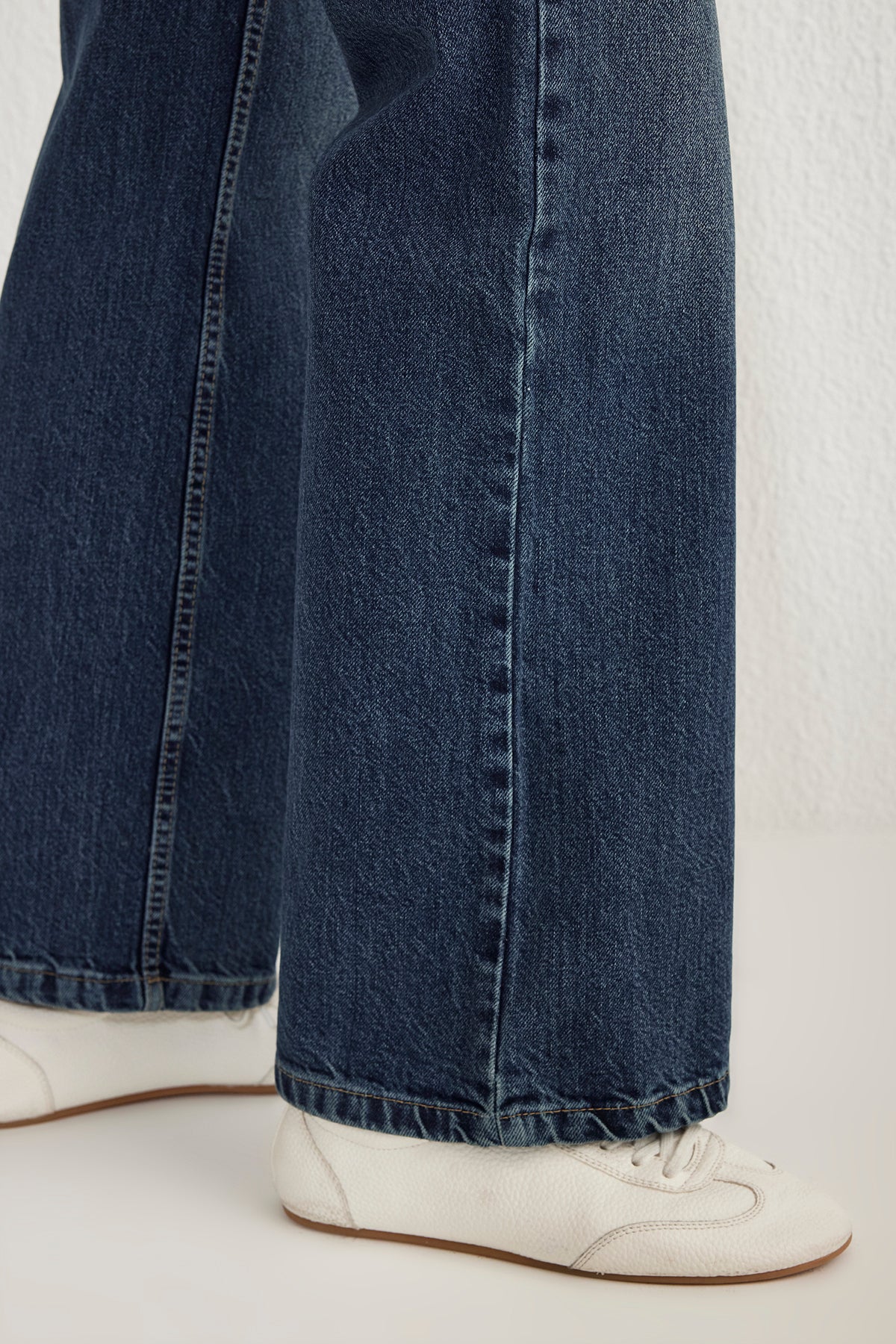 Trendyolmilla Açık Mavi Premium Yüksek Bel Wide Leg Jeans TWOSS25JE00089