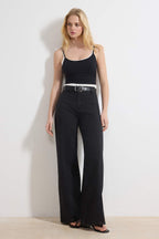 Siyah Yüksek Bel Dikiş Detaylı Ekstra Esnek Wide Leg Geniş Paça Jeans TWOSS26JE00024