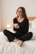Trendyolmilla Pembe V Yaka Baby Overloklu Yumuşak Tuşe Fırçalı Kışlık Fitilli Örme Pijama Takımı THMAW26PT00011