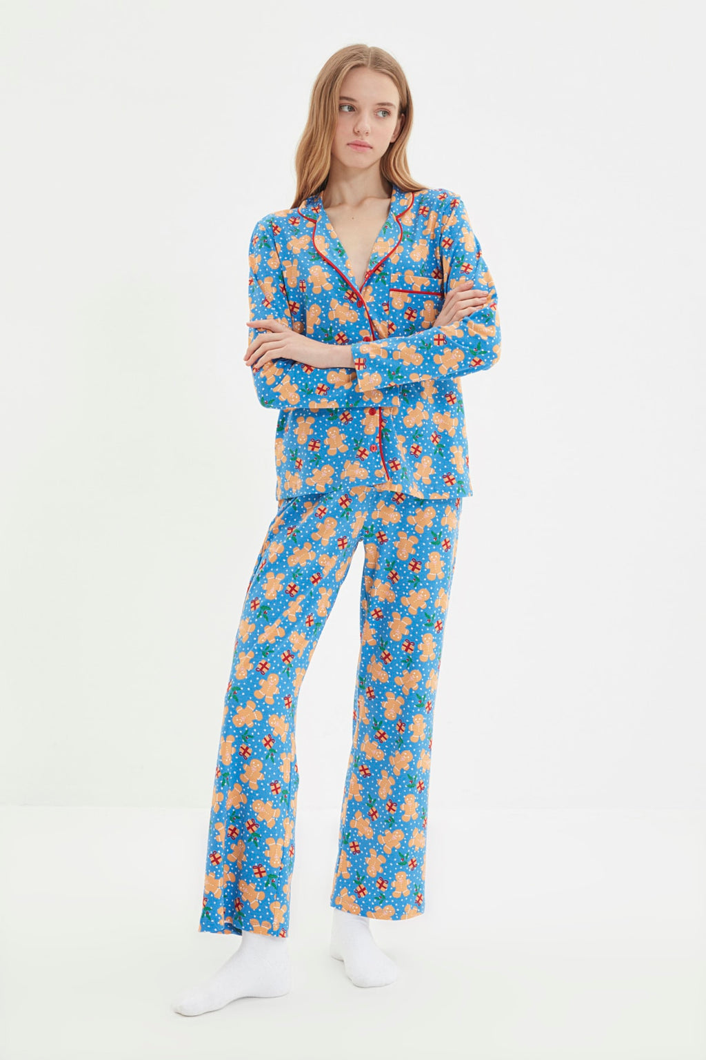 Trendyolmilla Mavi %100 Pamuklu Yılbaşı Temalı Örme Pijama Takımı THMAW22PT1204