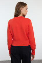 Açık Kırmızı Premium/Özel İplik Crop Gül Düğmeli Ceket Görünümlü Triko Hırka TWOAW25HI00110