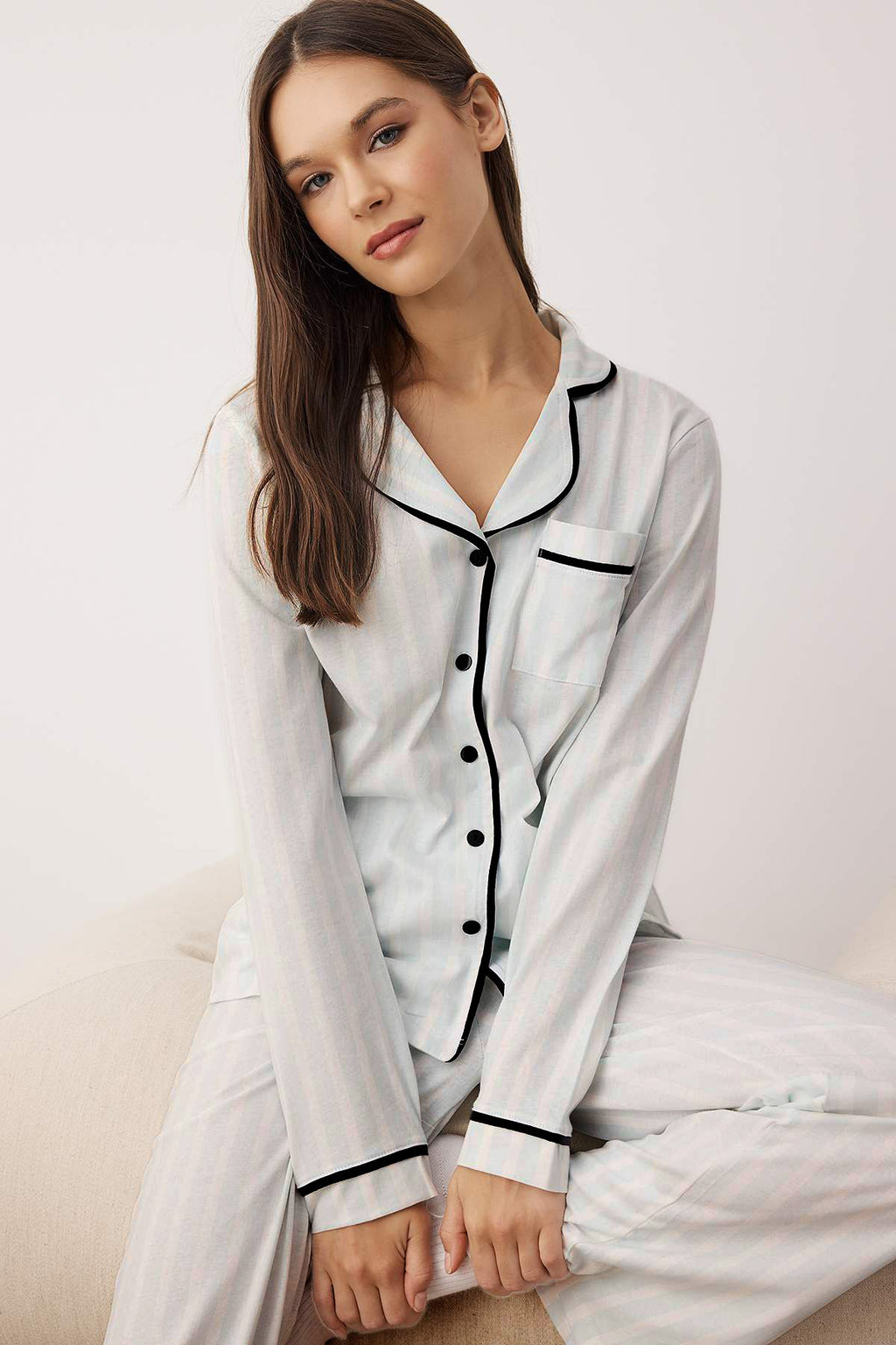 Açık Mavi %100 Pamuklu Çizgili Biye Detaylı Örme Pijama Takımı THMAW21PT0614