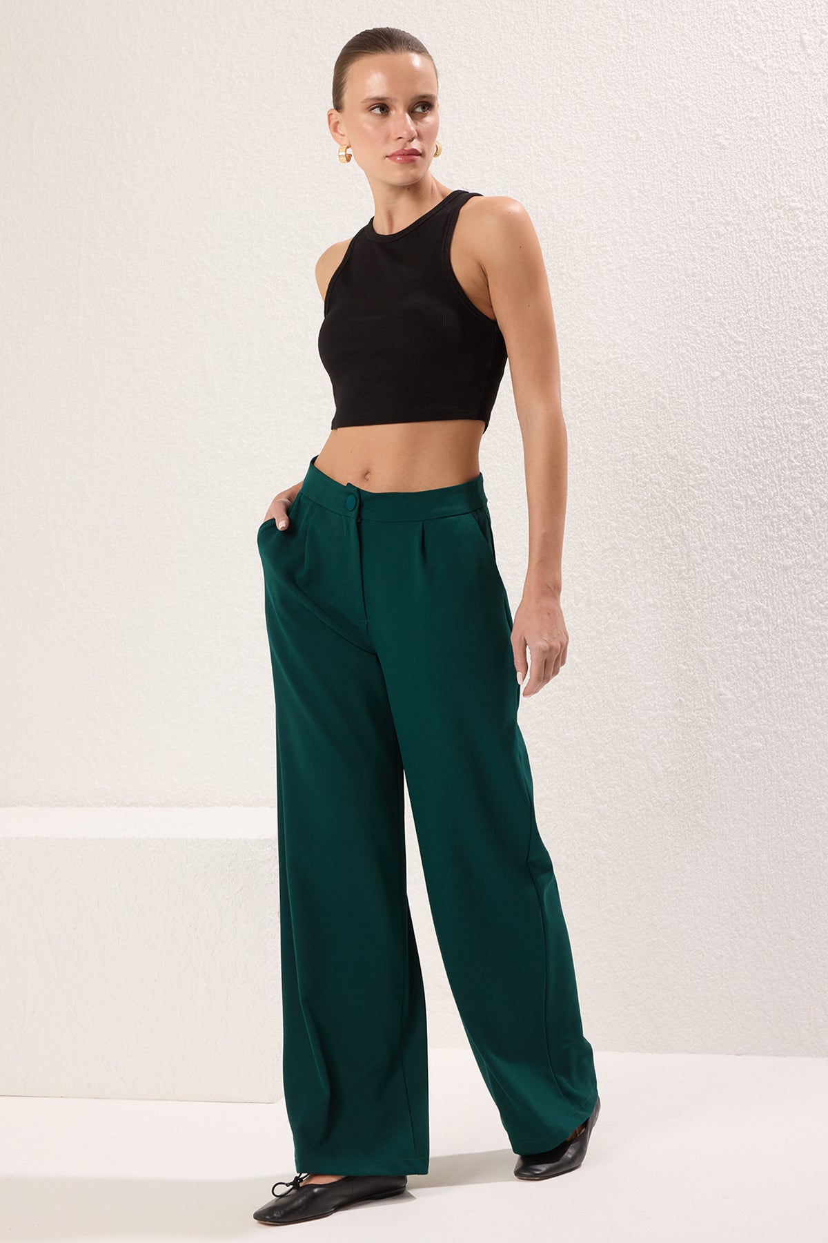 Yeşil Wide Leg/Geniş Paça Pilili Dokuma Kumaş Pantolon TWOSS21PL0189 Main image