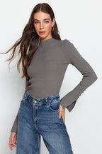 Antrasit Kol Ucu Düğme Detaylı Triko Kazak TWOAW24KZ00309