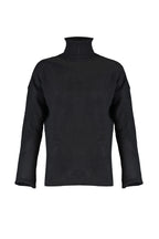 Siyah Yumuşak Dokulu Tül Detaylı Triko Kazak TWOAW20KZ1037