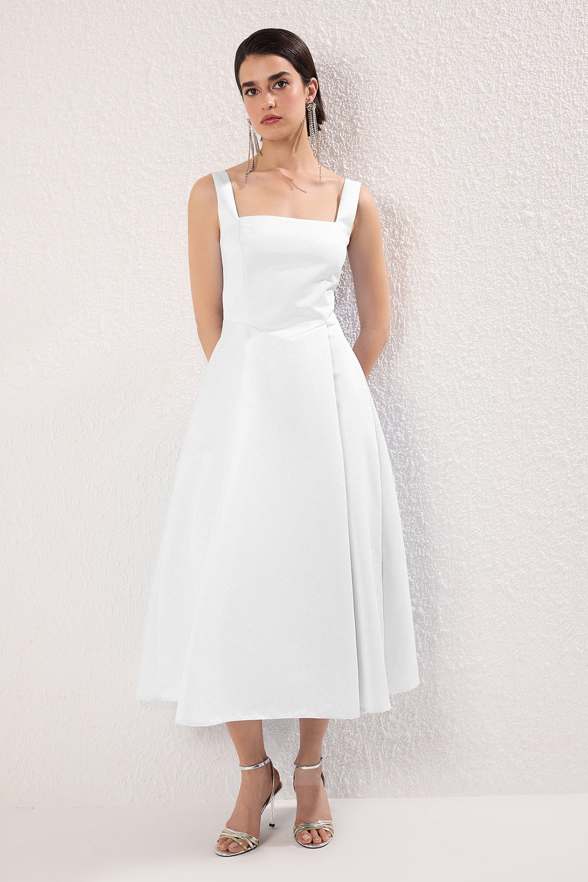 Beyaz A-Kesim Saten Dokuma Şık Abiye Gece Mezuniyet Elbisesi TPRAW25EL00040 Main image