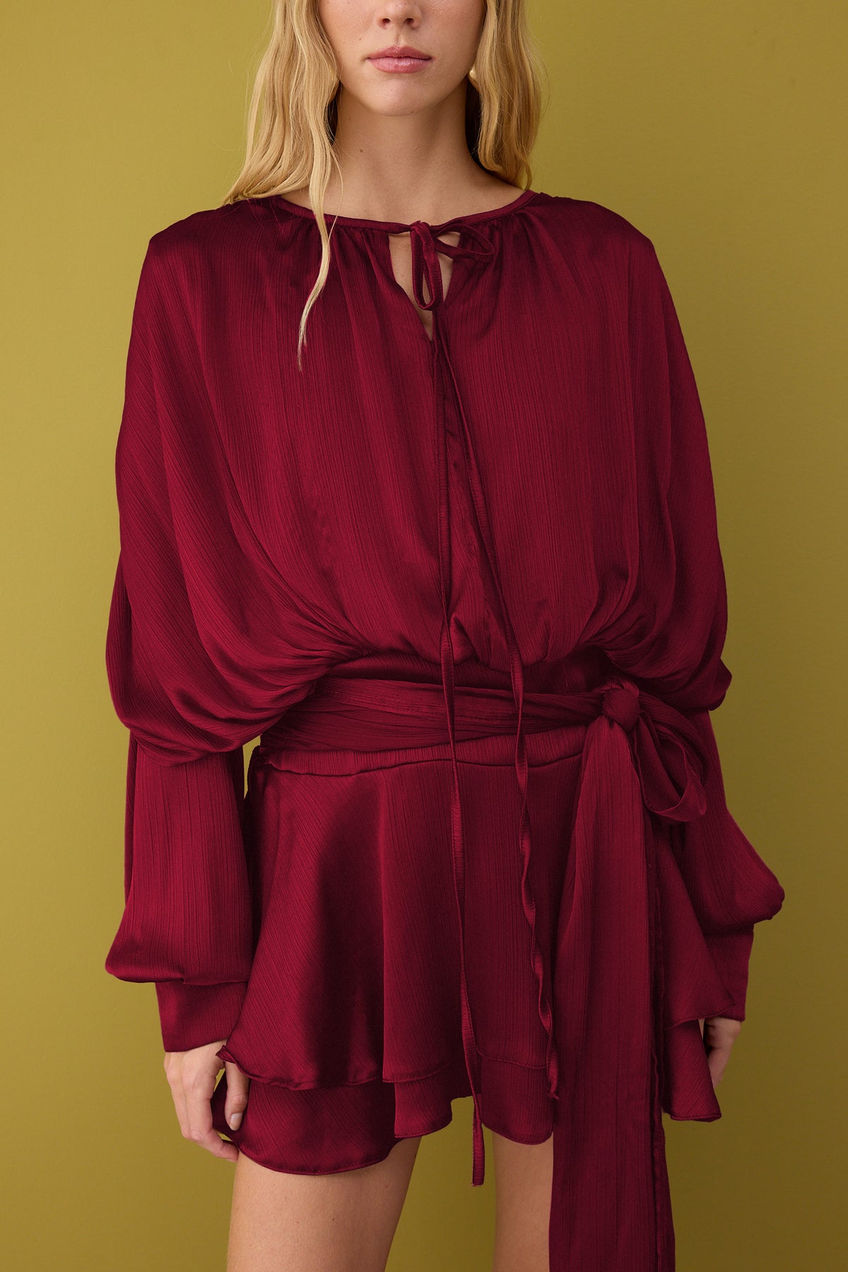 Bordo Bağlama Detaylı Boho Dokuma Saten Mini İçi Şortlu Elbise TPRAW26EL00039